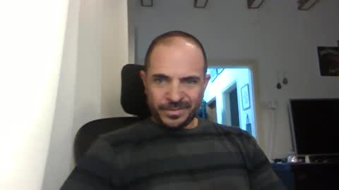 Ariel online show from February 6, 4:47 pm