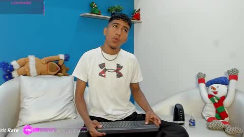 Ender online show from December 17, 8:04 pm