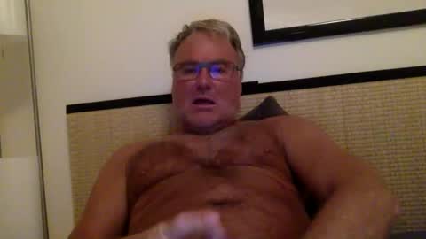 Snapshot of endurado chatting on September 8, 7:57 pm endurado online show from September 8, 7:57 pm