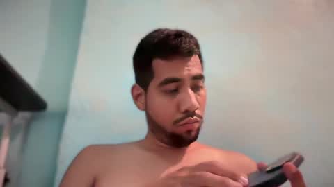 Snapshot of enriquegc197 chatting on February 28, 3:59 pm Enriquegc197 online show from February 28, 3:59 pm