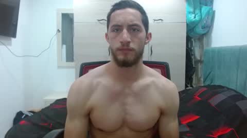 Snapshot of enzo_savage chatting on September 8, 6:07 pm enzo_savage online show from September 8, 6:07 pm