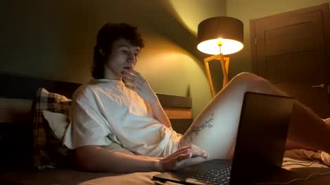 Snapshot of eric_carrotman chatting on March 6, 1:05 am Eric Carrotman online show from March 6, 1:05 am