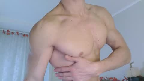 Snapshot of eric_crush chatting on September 30, 3:56 am Eric Crush online show from September 30, 3:56 am