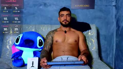 Snapshot of eric_harrison1 chatting on October 16, 5:15 am Brayan online show from October 16, 5:15 am
