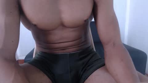 Snapshot of eric_latino chatting on September 14, 6:26 am Eric Latino online show from September 14, 6:26 am