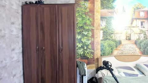 Eric online show from November 6, 1:30 am