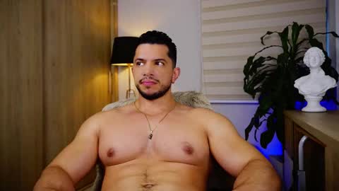 Erick Thompson online show from February 7, 9:31 pm