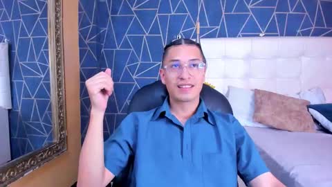 Erick online show from March 10, 2:17 am