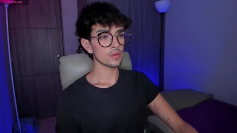   online show from February 2, 4:44 am