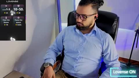 Snapshot of ernesto_rodriguez_82 chatting on September 11, 4:17 pm ernesto rodriguez 82 online show from September 11, 4:17 pm