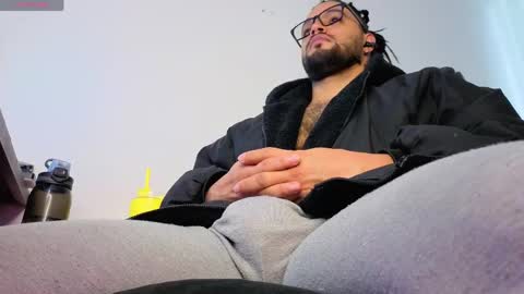 ernesto rodriguez 82 online show from April 23, 8:00 pm