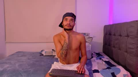 Eros online show from February 3, 6:40 am