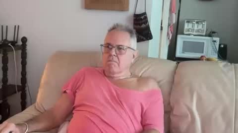 eros online show from October 16, 9:56 pm