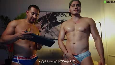 eroswolf online show from November 7, 10:35 pm