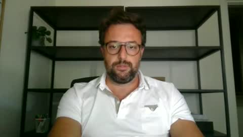 Snapshot of esibizionista_91 chatting on September 17, 2:18 pm esibizionista 91 online show from September 17, 2:18 pm