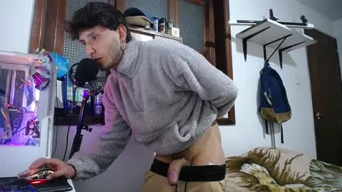 Esteban online show from January 31, 3:52 am