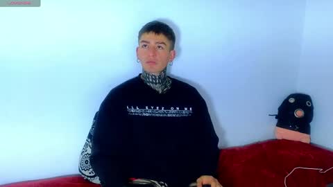 Esteban independent model online show from April 23, 9:28 pm