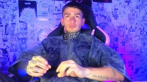 Esteban independent model online show from March 9, 12:37 am