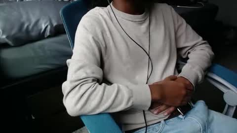 94Bottles online show from October 28, 8:44 pm