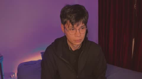 Esteban online show from November 30, 3:19 am