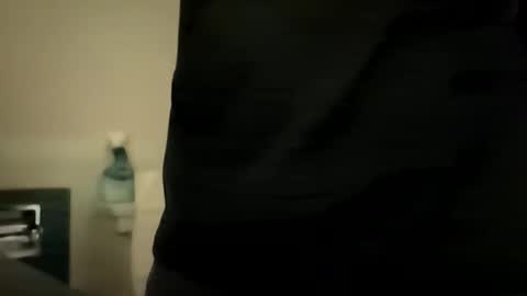 et528007 online show from February 9, 2:11 pm