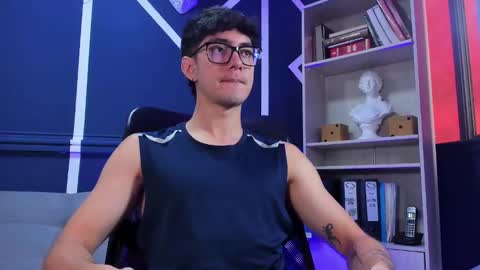 Etham online show from October 3, 2:33 pm