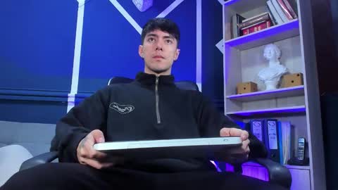 Etham online show from October 14, 11:17 am