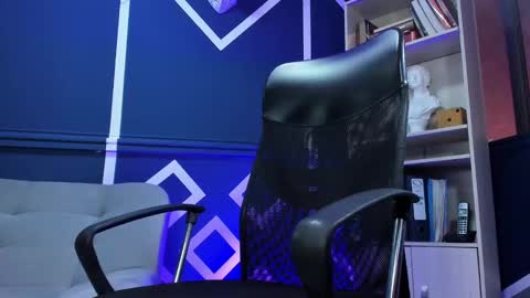 Etham online show from September 22, 12:26 pm