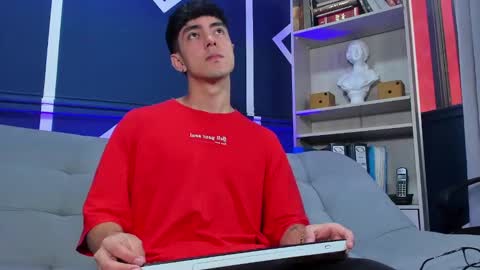 Etham online show from September 27, 1:31 pm