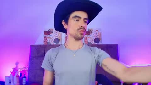 ethan  online show from July 2, 3:23 am