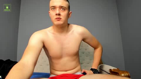 Snapshot of ethan_croft chatting on October 28, 7:00 am Ethan Croft online show from October 28, 7:00 am