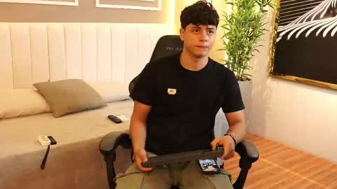 ethan_occonor online show from December 17, 3:19 pm