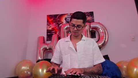 Snapshot of ethan_sai01 chatting on September 29, 6:37 pm ETHAN SAI online show from September 29, 6:37 pm