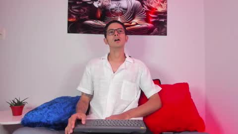 Snapshot of ethan_sai01 chatting on February 14, 6:40 pm ETHAN SAI online show from February 14, 6:40 pm