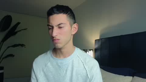 Joan online show from December 24, 1:59 am