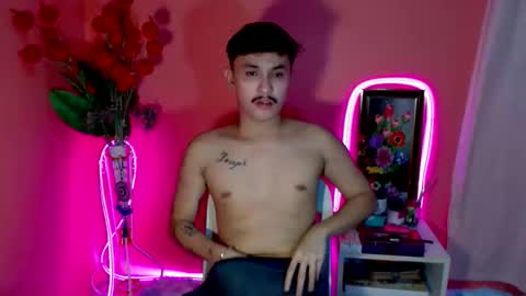 Snapshot of ethan_uwuxx chatting on September 14, 3:47 pm DAVE online show from September 14, 3:47 pm