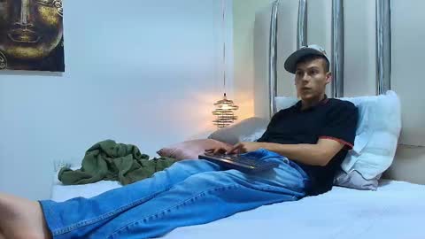 Mauricio Marin Antia online show from March 9, 5:12 am