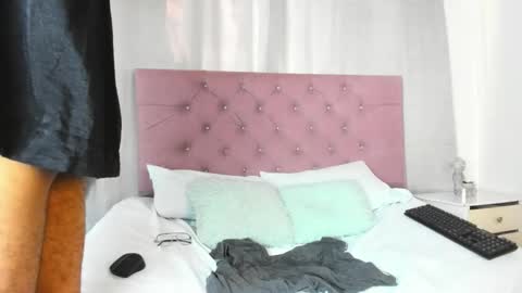 ethanblackwoodd online show from October 24, 8:43 pm