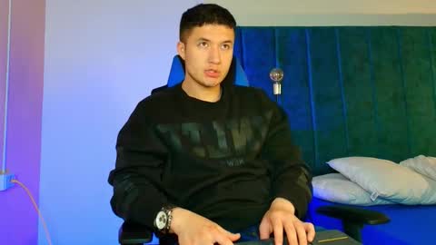 Snapshot of ethanconnor_ chatting on October 18, 12:32 pm ethanconnor_ online show from October 18, 12:32 pm