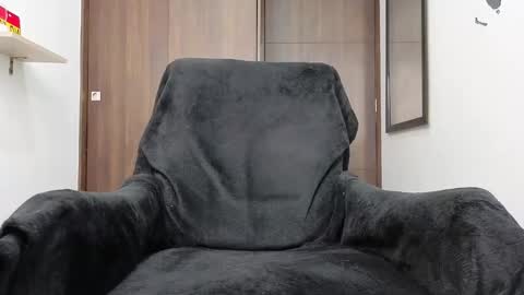 Snapshot of ethangreey1 chatting on September 9, 3:22 pm ethangreey1 online show from September 9, 3:22 pm