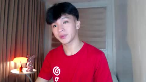 Rey online show from April 23, 3:03 pm