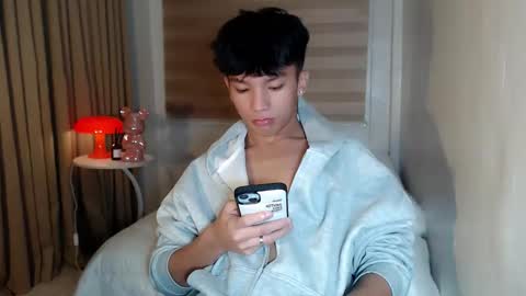 Rey online show from February 12, 4:02 pm