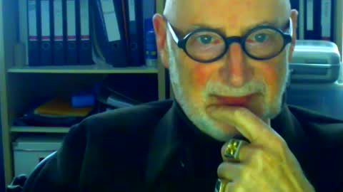 Snapshot of etonne chatting on March 12, 10:48 am etonne online show from March 12, 10:48 am