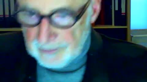 Snapshot of etonne chatting on December 11, 2:39 pm etonne online show from December 11, 2:39 pm