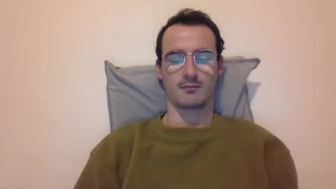 Snapshot of europe_bang chatting on January 6, 12:05 am Andrea online show from January 6, 12:05 am