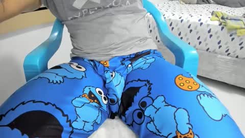 Evan online show from April 21, 5:19 pm