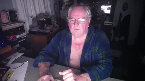 EXCEOS online show from December 4, 2:48 pm