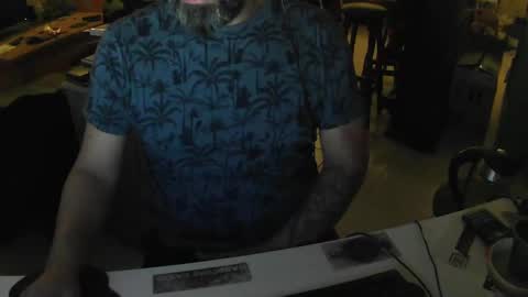 Snapshot of exibdevil chatting on January 2, 8:02 pm Gio online show from January 2, 8:02 pm
