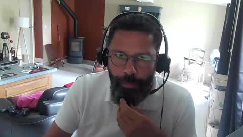Snapshot of exibdevil chatting on September 11, 4:06 pm Gio online show from September 11, 4:06 pm