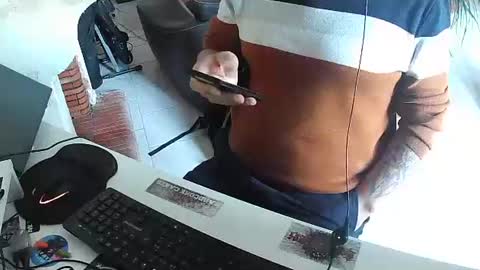 Snapshot of exibdevil chatting on February 3, 4:52 pm Gio online show from February 3, 4:52 pm